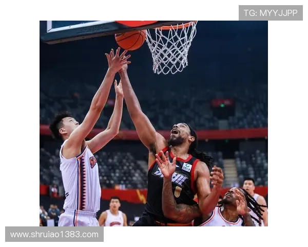 CBA上海对阵深圳精彩视频直播全程回顾与赛后分析