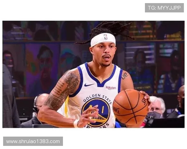 达米恩李对决猛龙展现个人风采与球队实力的精彩较量